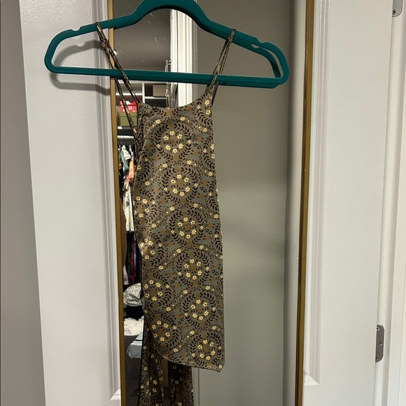 Floral Patterned Top - Picture 1 of 3